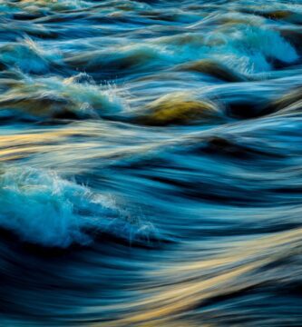 macro photography of water waves