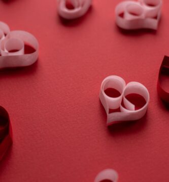 paper hearts for valentines day decoration